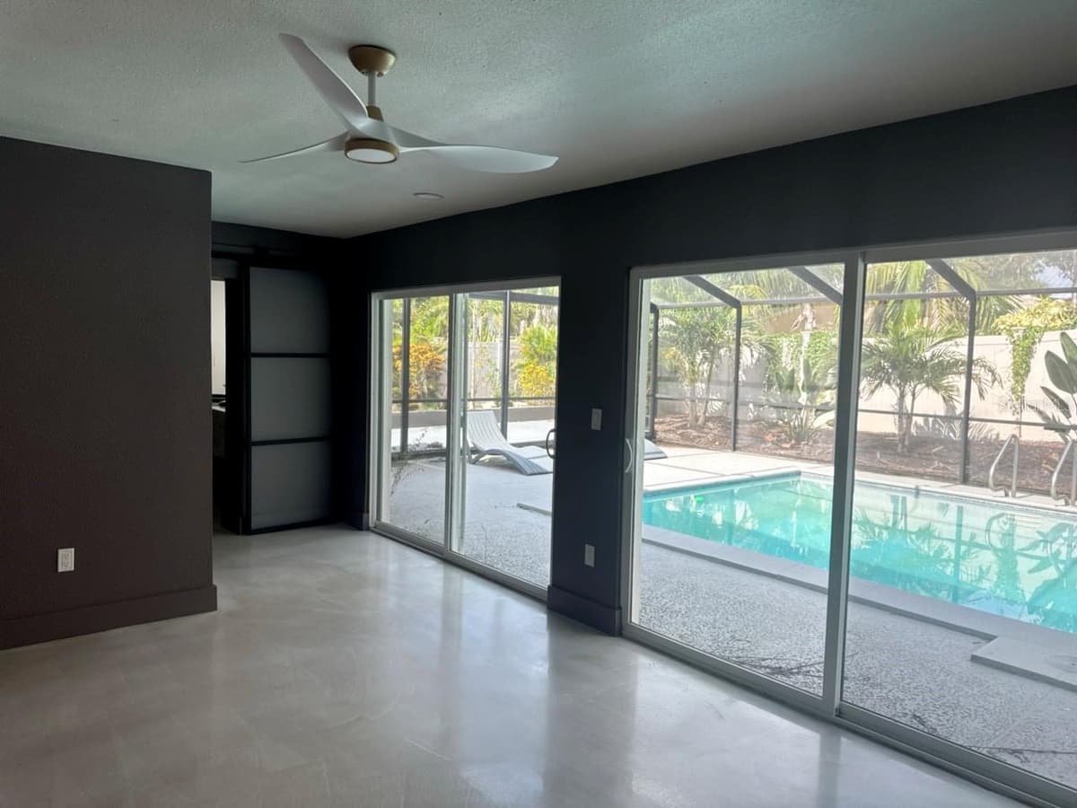 3197 WALNUT STREET — photo 8 of 19