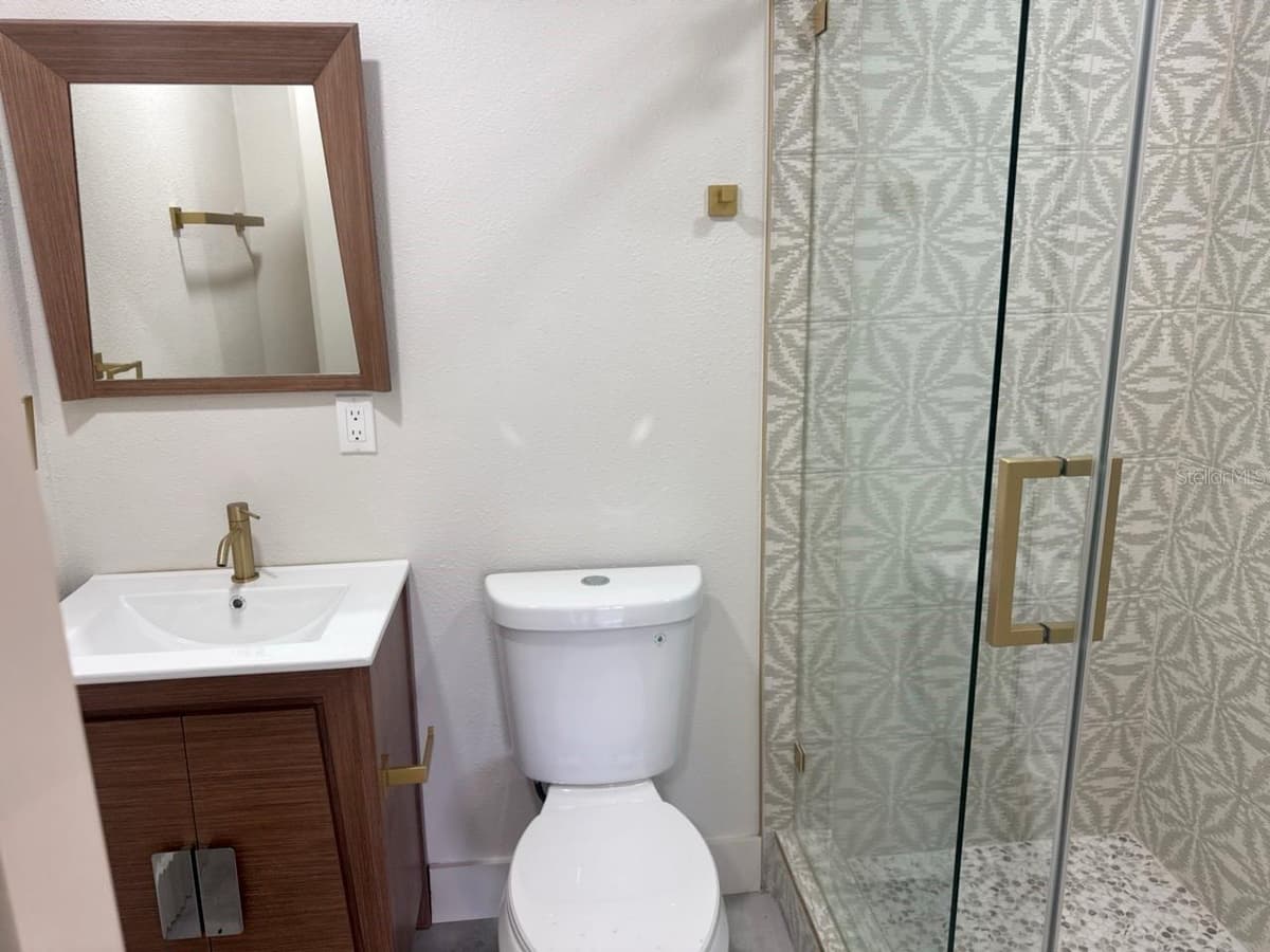 3197 WALNUT STREET — photo 17 of 19