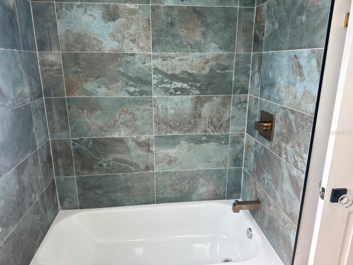 3197 WALNUT STREET — photo 14 of 19