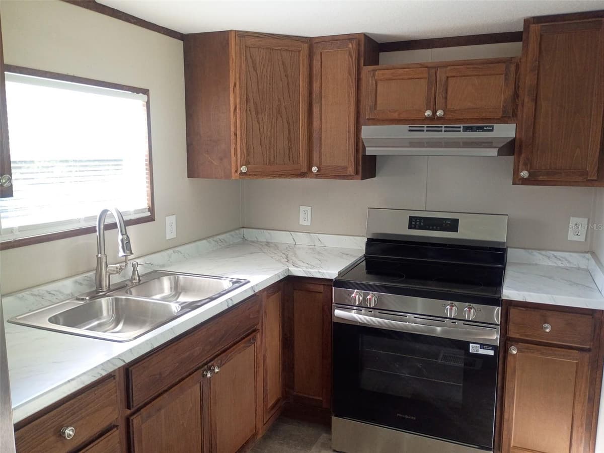 11441 KO DRIVE — photo 4 of 25