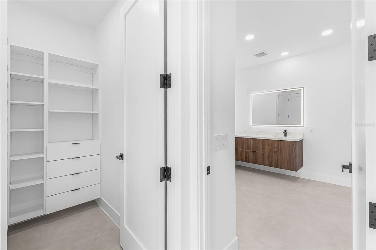 1503 38 AVENUE — photo 22 of 35