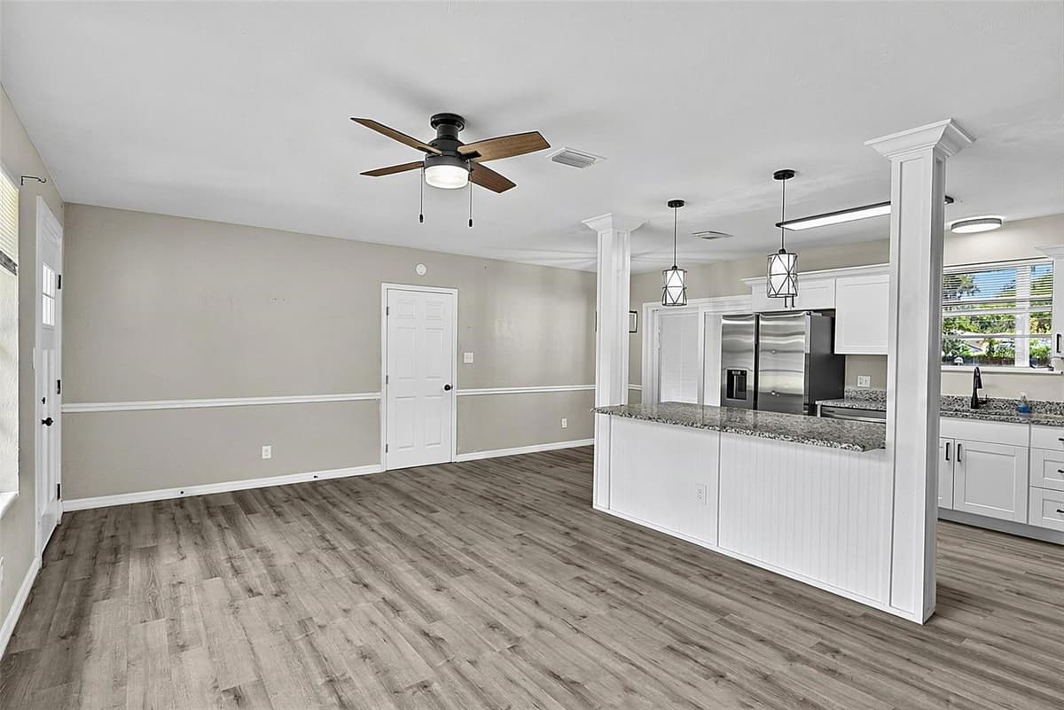 610 ROMA STREET — photo 14 of 46