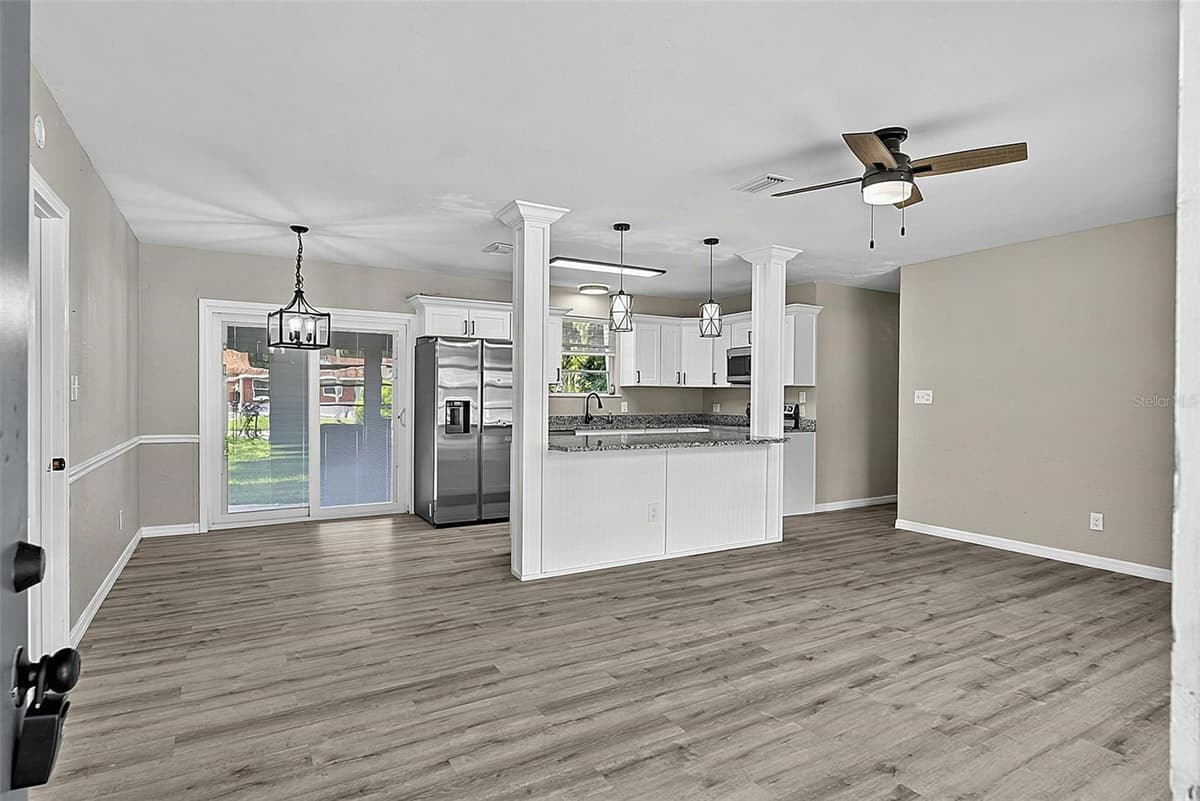 610 ROMA STREET — photo 9 of 46