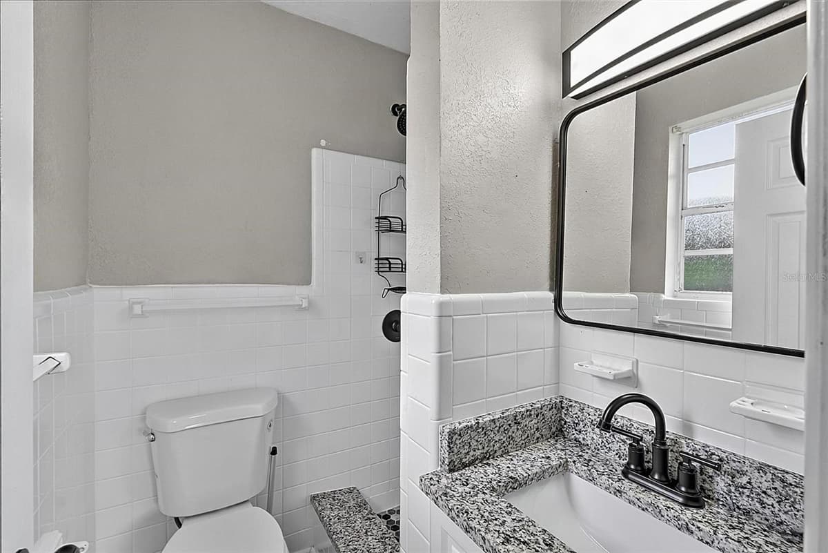 610 ROMA STREET — photo 21 of 46