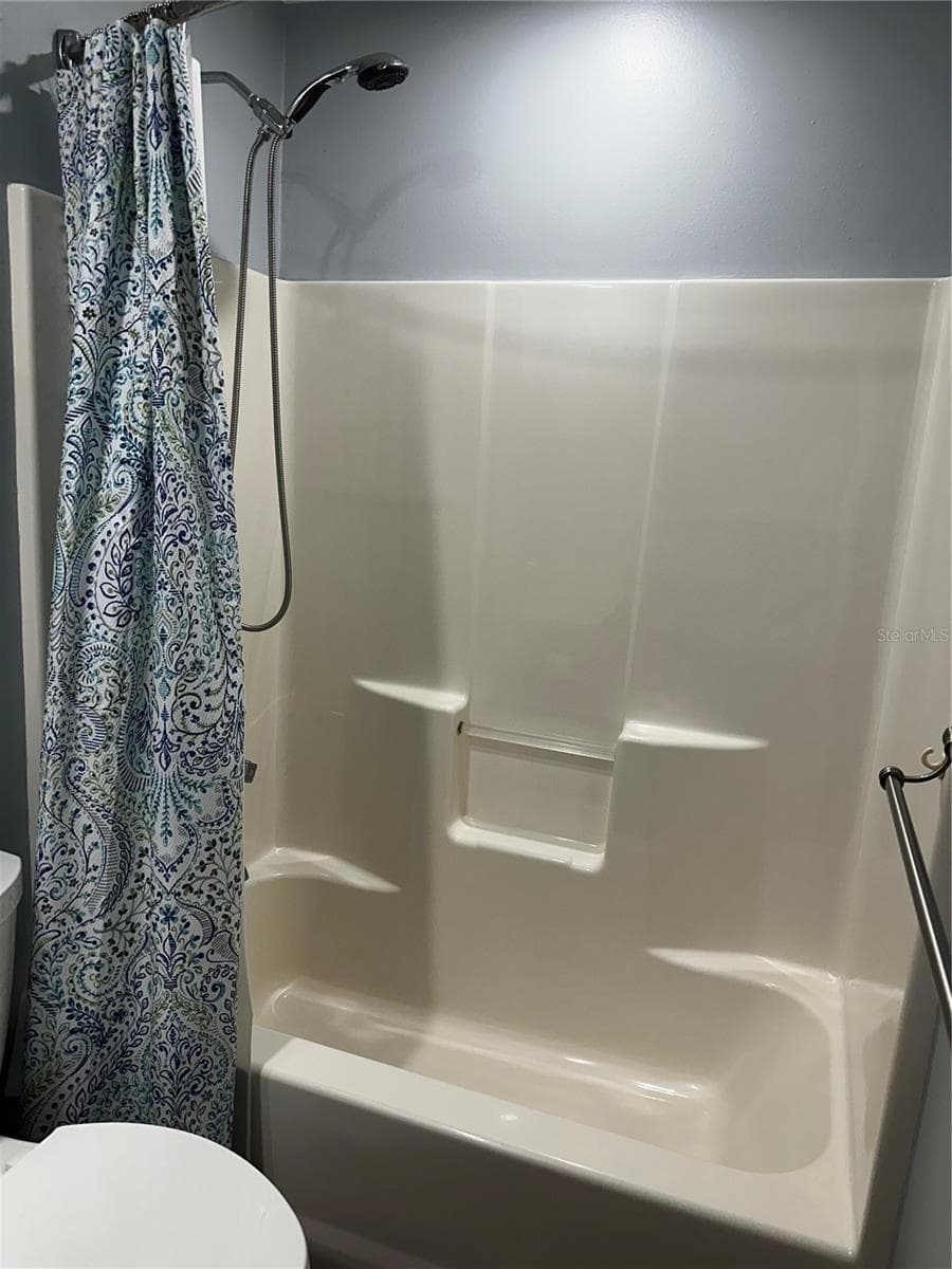 5005 GRAND CONCOURSE — photo 15 of 31