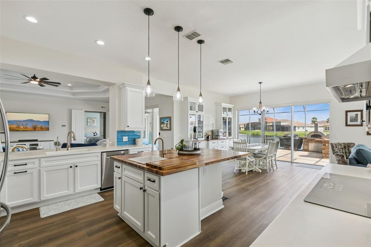 3713 DOCKSIDE DR — photo 15 of 71