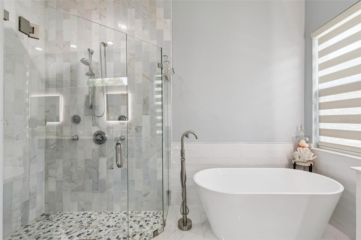 3713 DOCKSIDE DR — photo 37 of 71