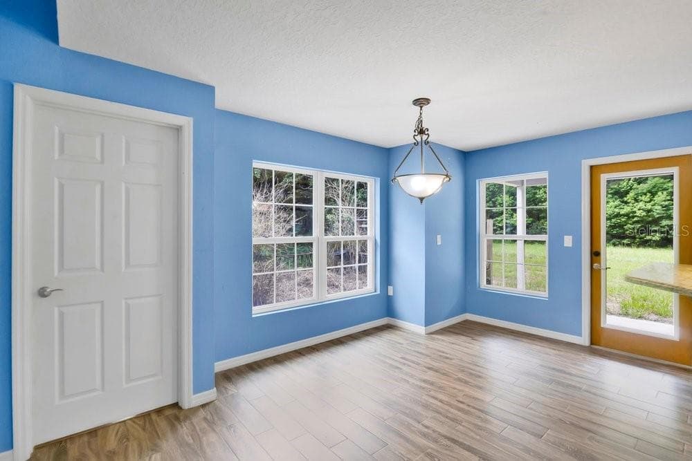 28900 SLEEPY BEAR LANE — photo 10 of 37