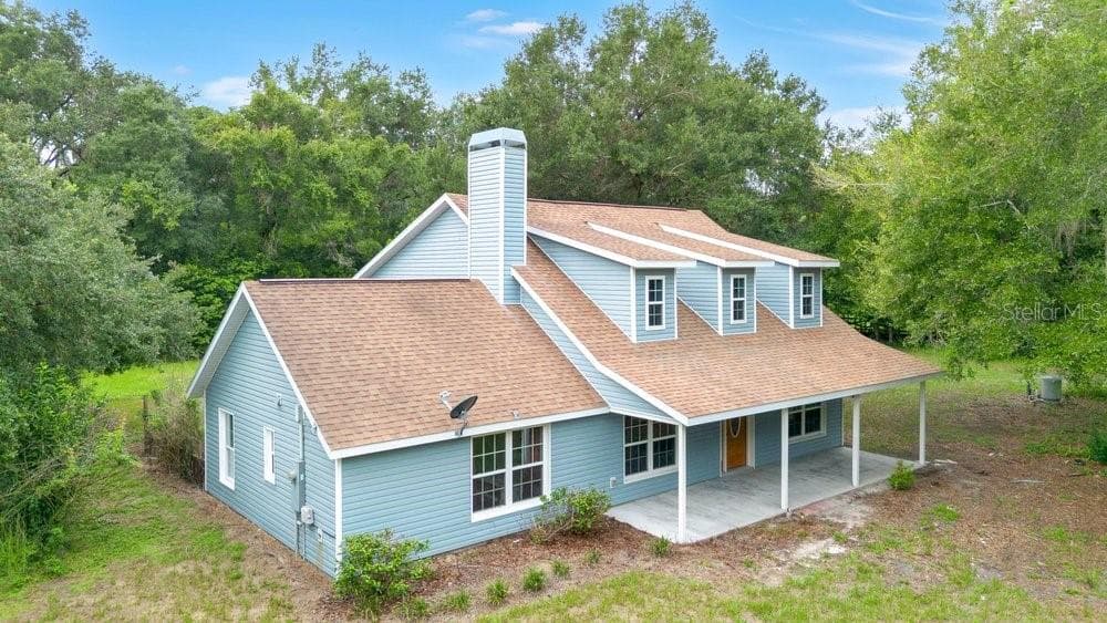 28900 SLEEPY BEAR LANE — photo 3 of 37