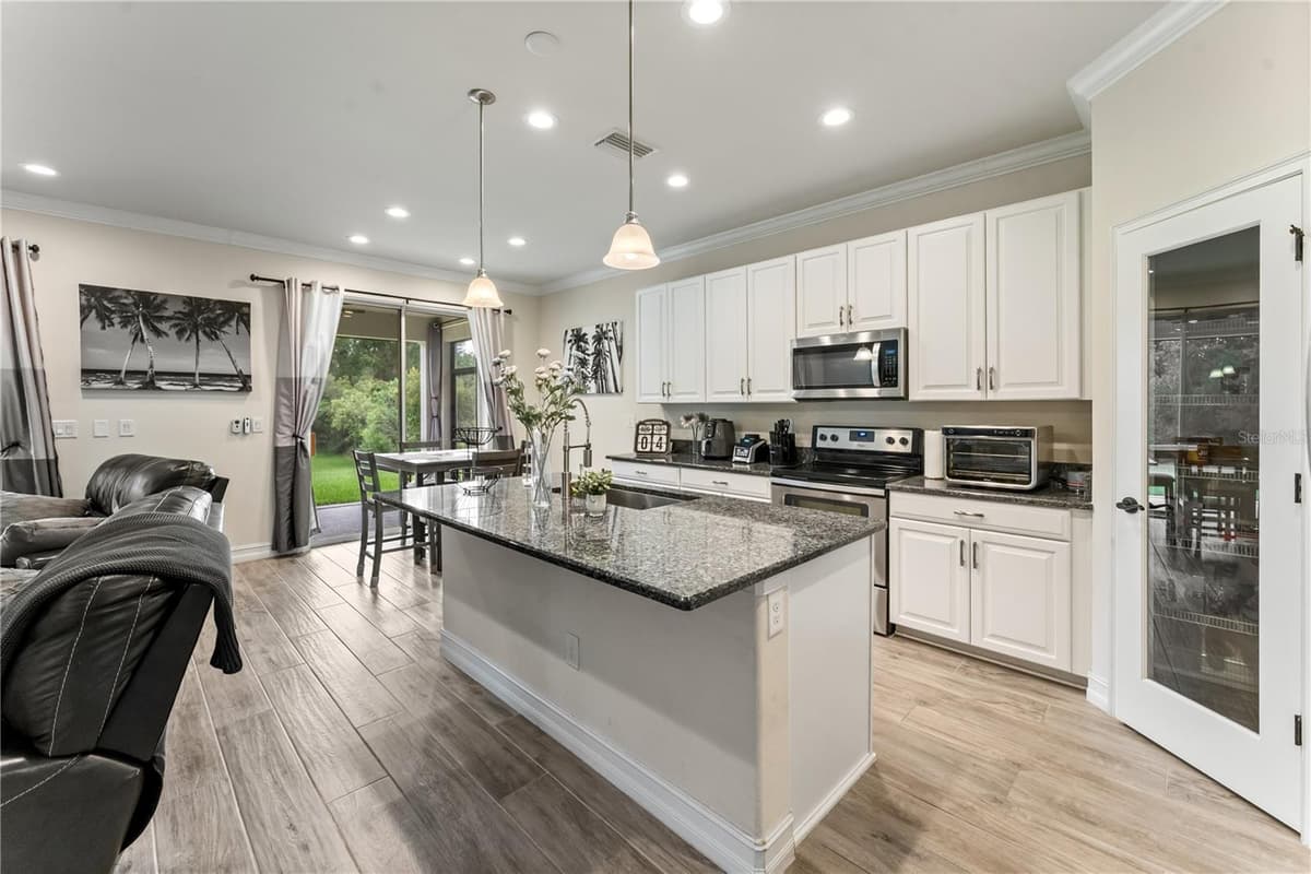 1295 MONTGOMERY BELL ROAD — photo 4 of 39