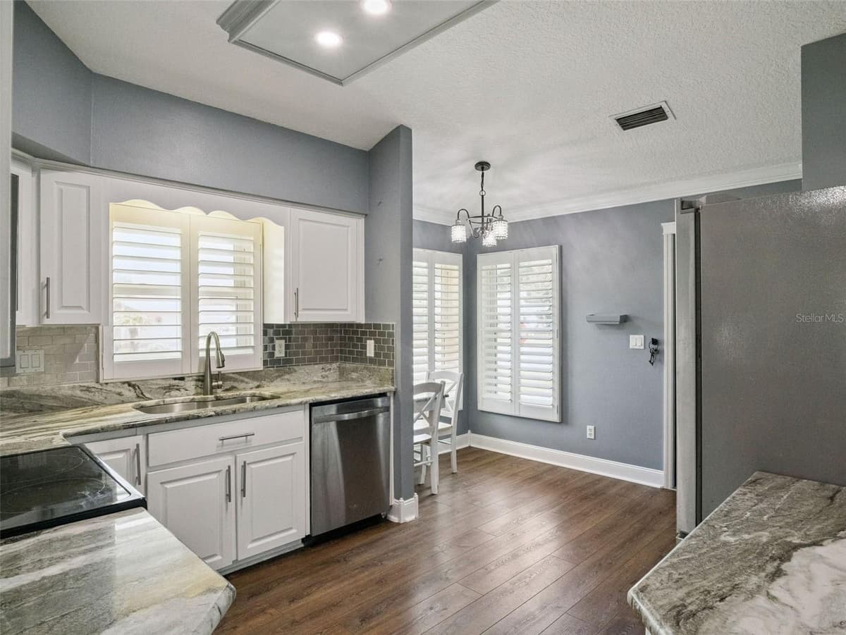 21738 KING RICHARDS WAY — photo 11 of 63