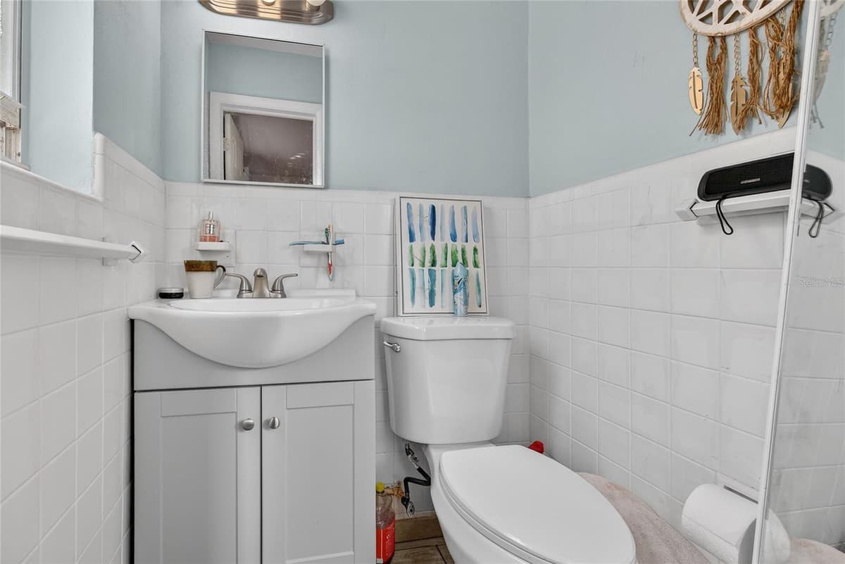729 FLAMINGO DRIVE — photo 6 of 18