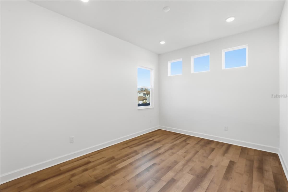 14168 LARKSPUR LAKE DRIVE — photo 7 of 17