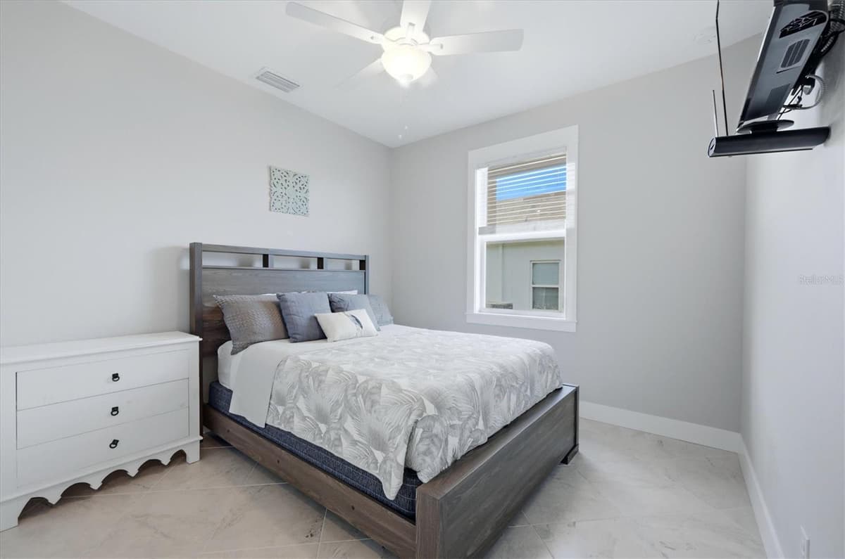10099 LONG BRANCH STREET — photo 24 of 37