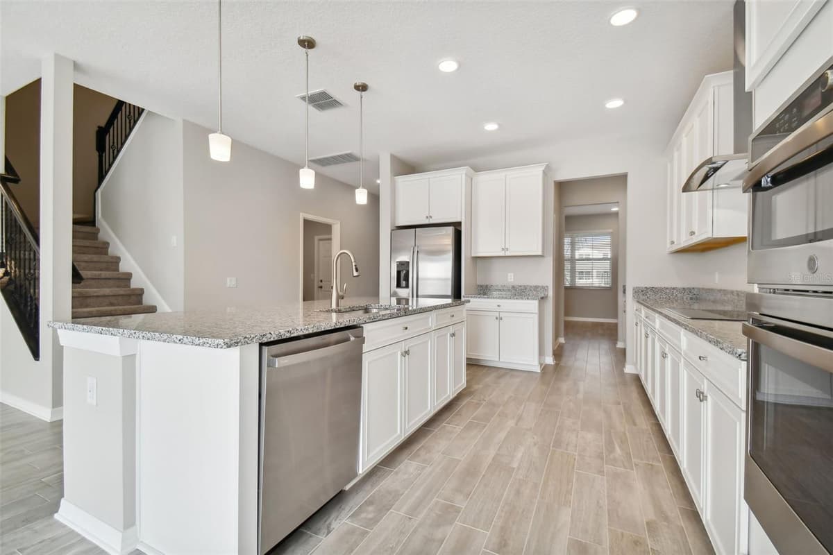 38190 SHALE STONE COURT — photo 18 of 76