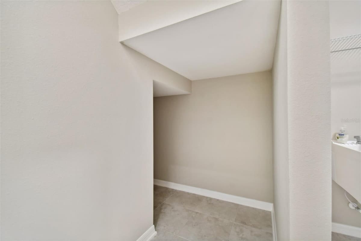 38190 SHALE STONE COURT — photo 24 of 76