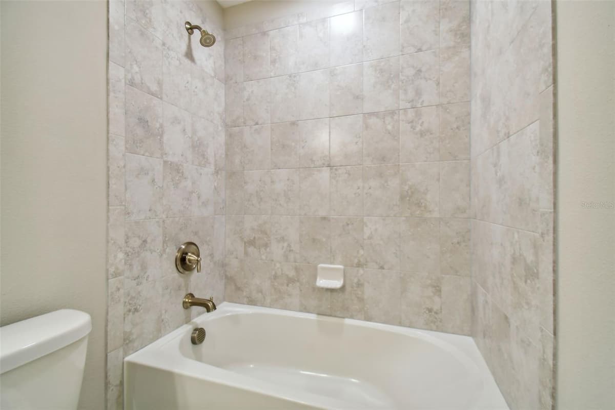 38190 SHALE STONE COURT — photo 48 of 76