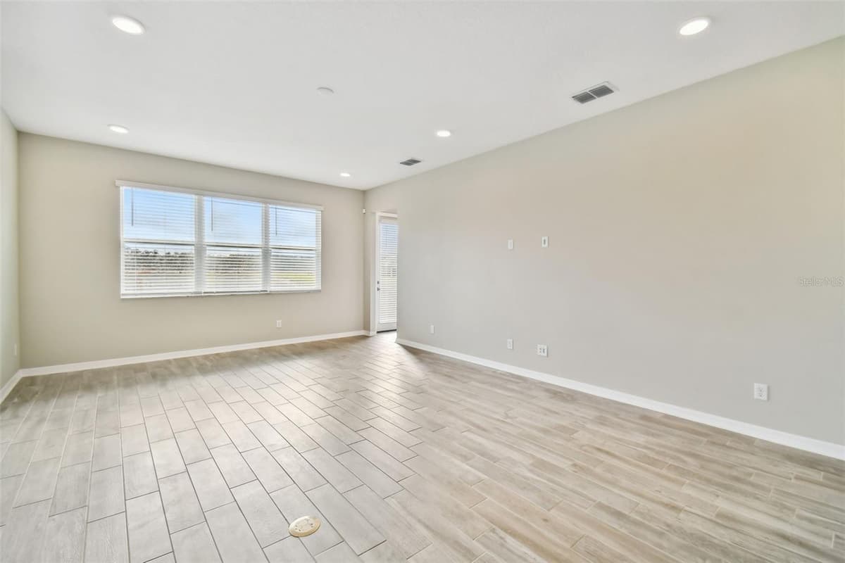 38190 SHALE STONE COURT — photo 25 of 76