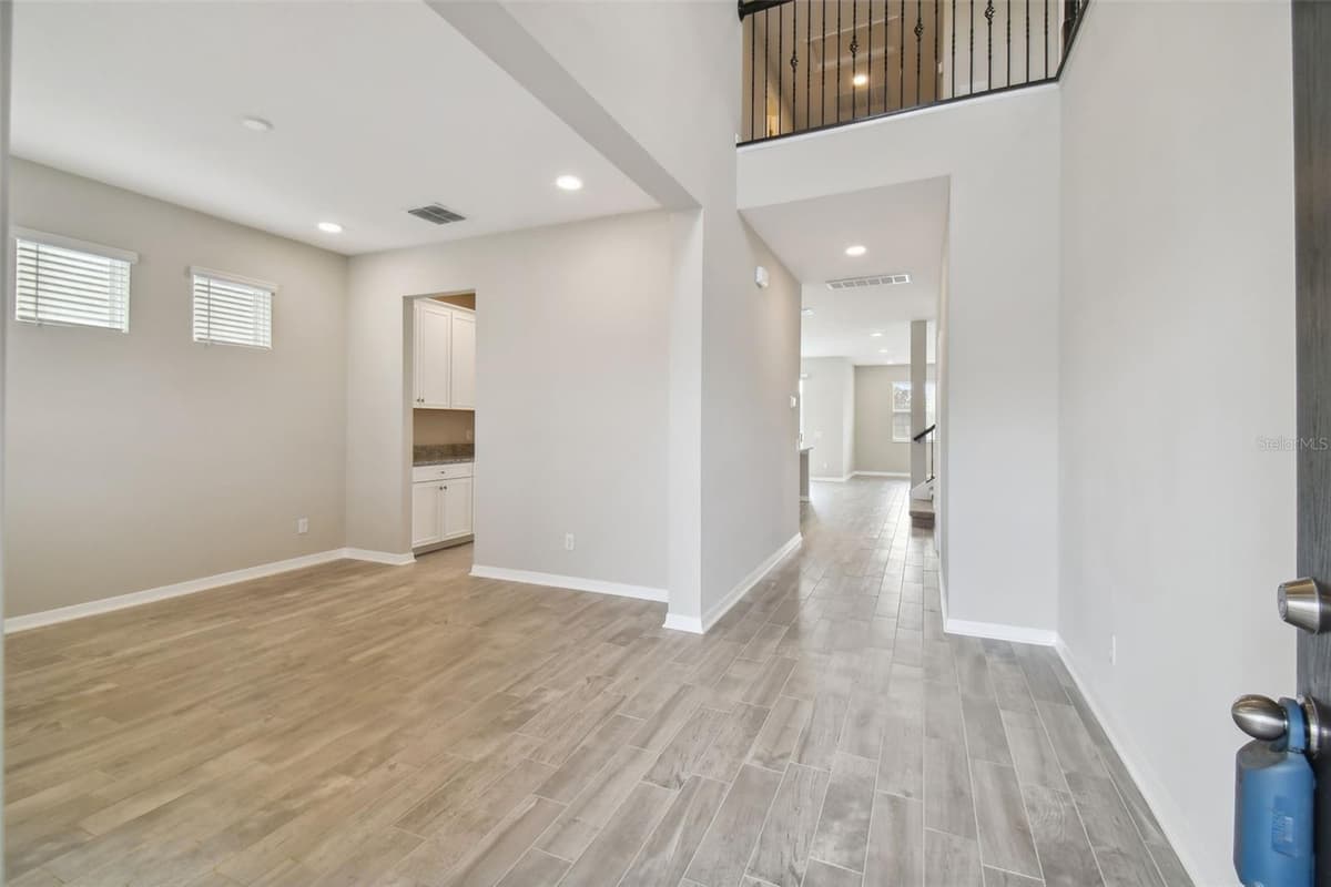 38190 SHALE STONE COURT — photo 8 of 76