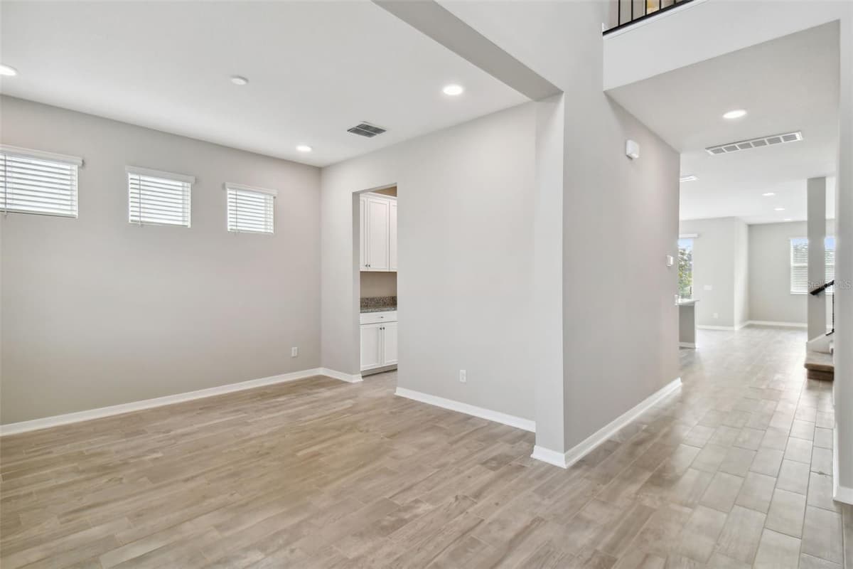 38190 SHALE STONE COURT — photo 7 of 76