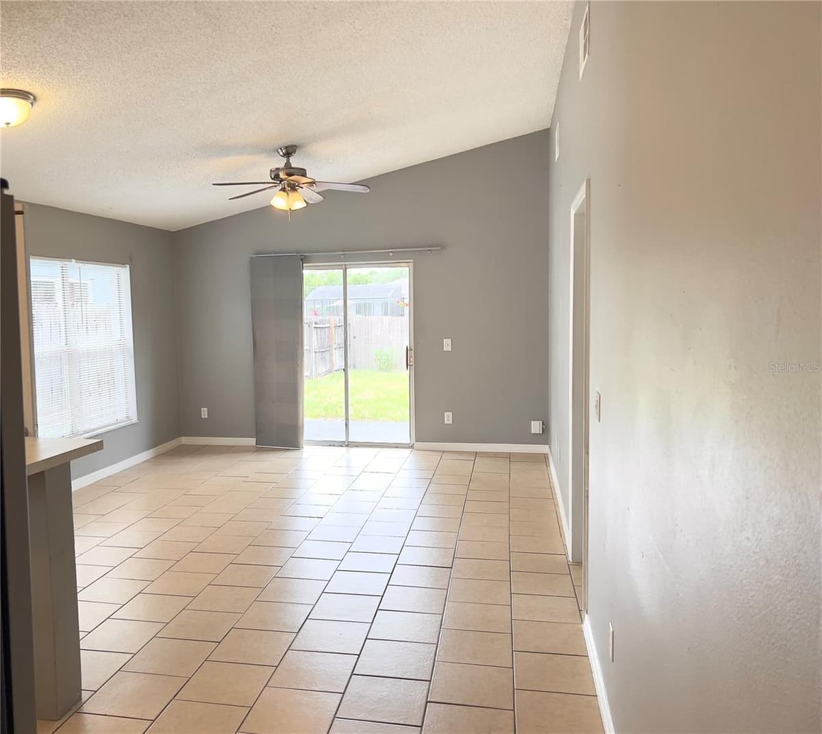 2212 ROSE BROOK COURT — photo 5 of 22
