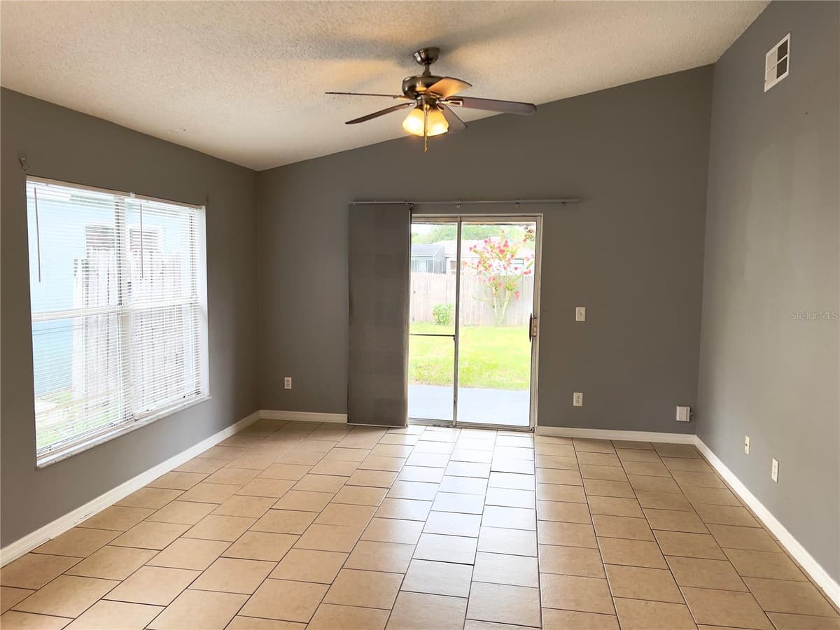 2212 ROSE BROOK COURT — photo 7 of 22