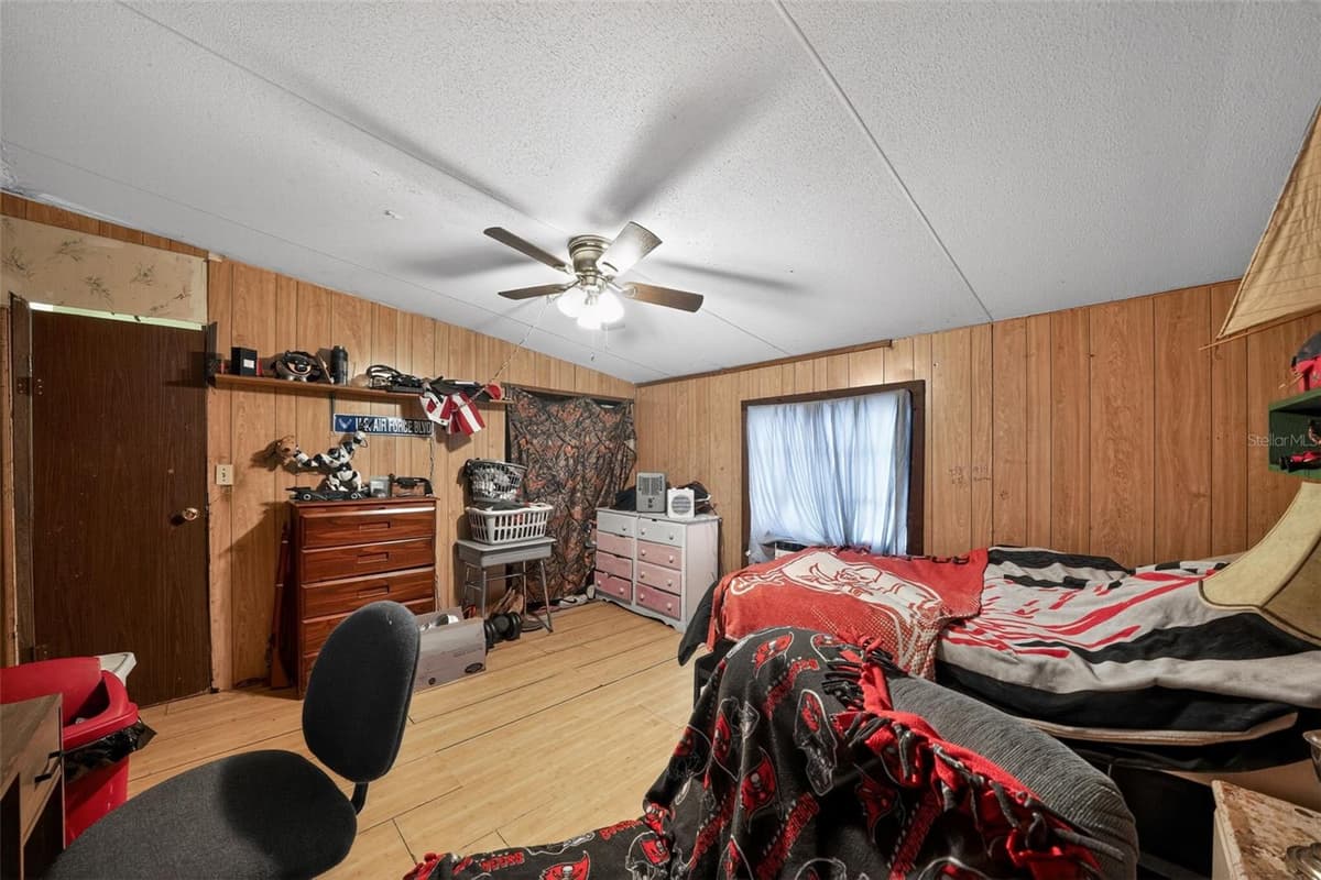 2774 SNIPE DRIVE — photo 16 of 32