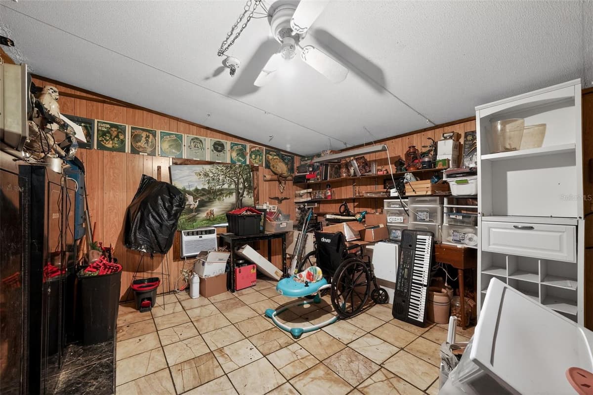 2774 SNIPE DRIVE — photo 27 of 32