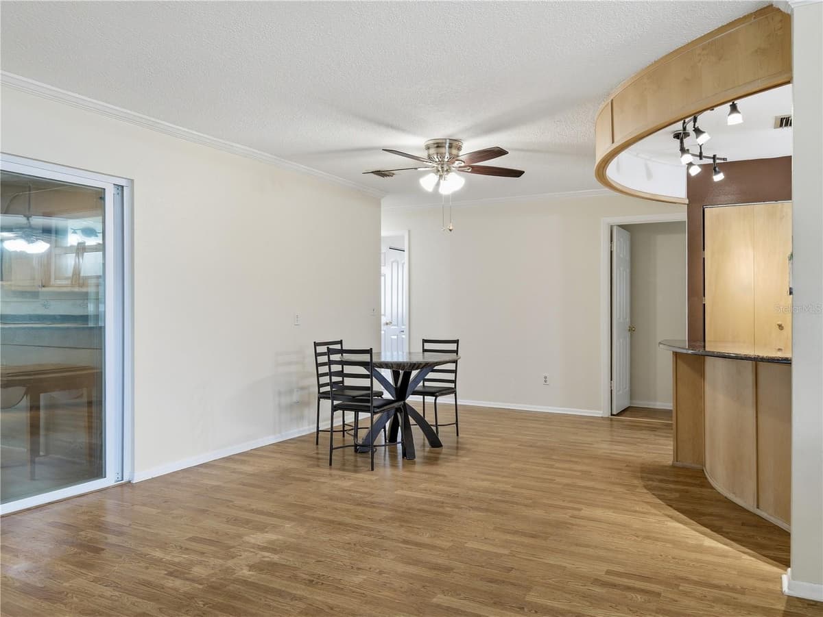 2812 TRAVELERS PALM DRIVE — photo 8 of 37