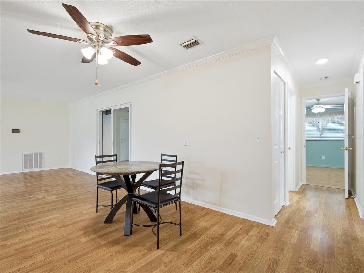 2812 TRAVELERS PALM DRIVE — photo 9 of 37