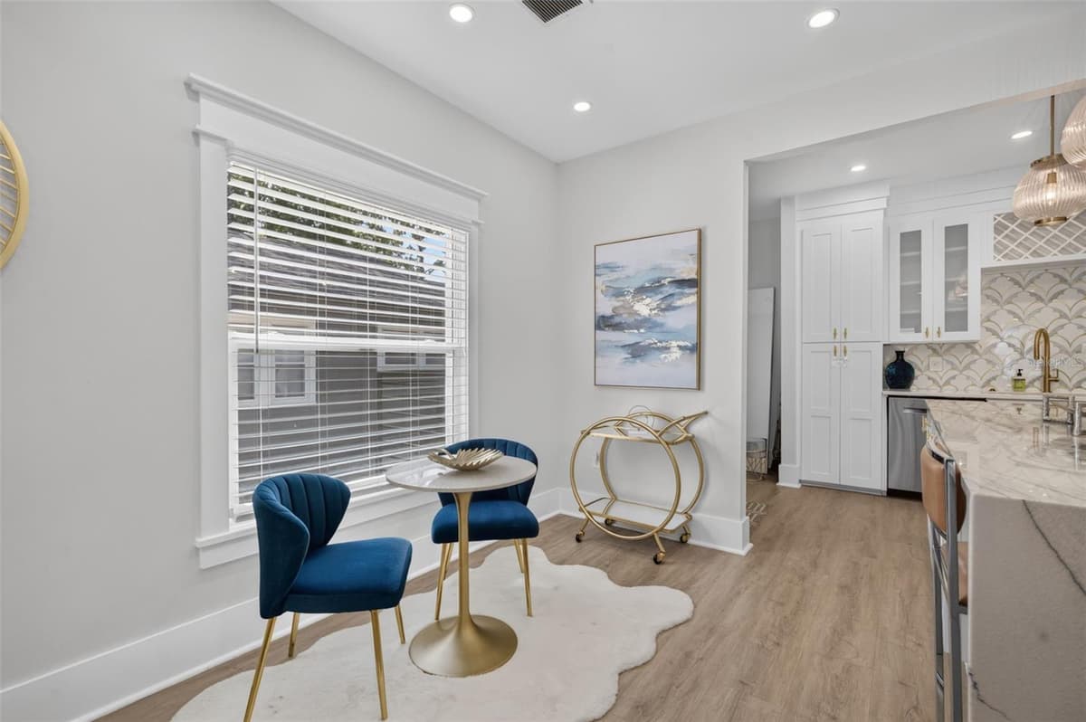 413 PRINCETON STREET — photo 13 of 36