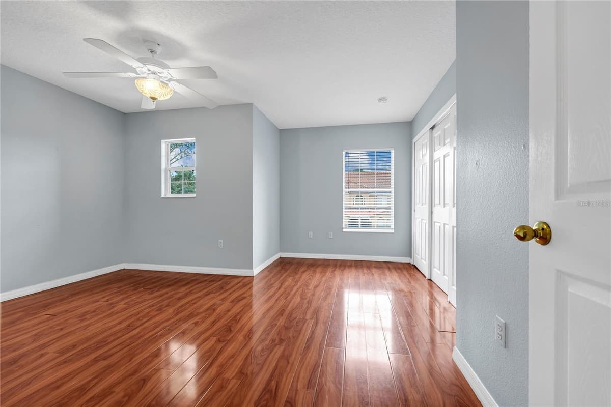 5266 PARADISE CAY CIRCLE — photo 13 of 27