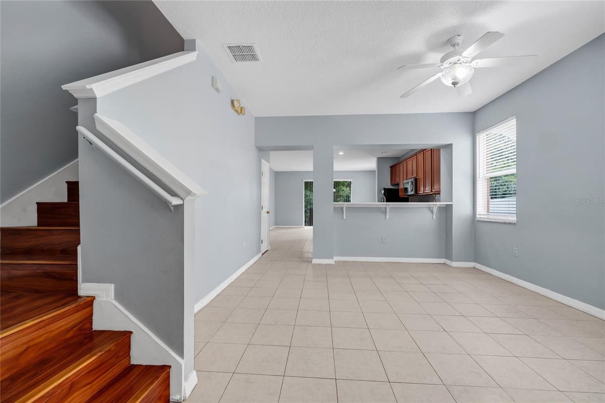 5266 PARADISE CAY CIRCLE — photo 6 of 27
