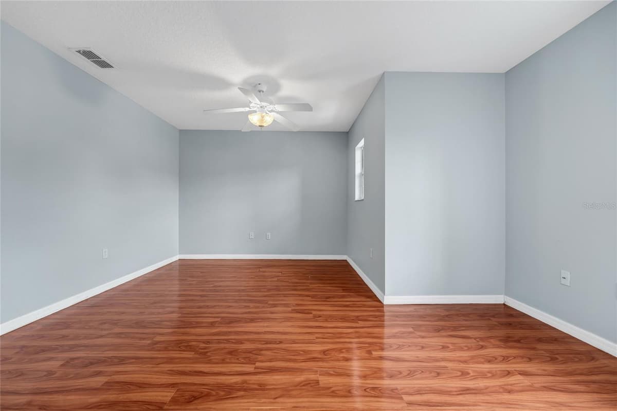5266 PARADISE CAY CIRCLE — photo 14 of 27