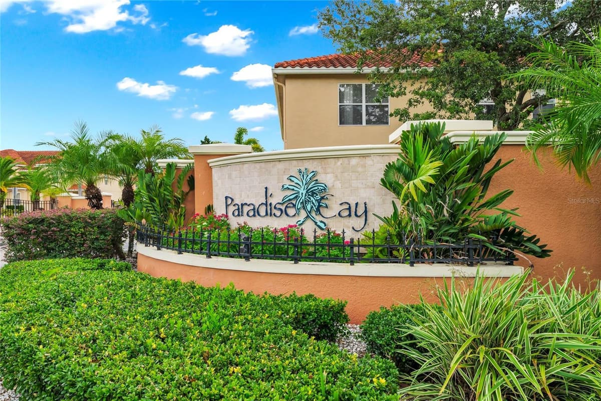 5266 PARADISE CAY CIRCLE — photo 22 of 27