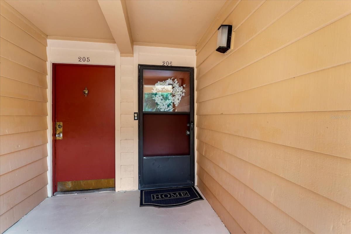 510 CRANES WAY — photo 21 of 32