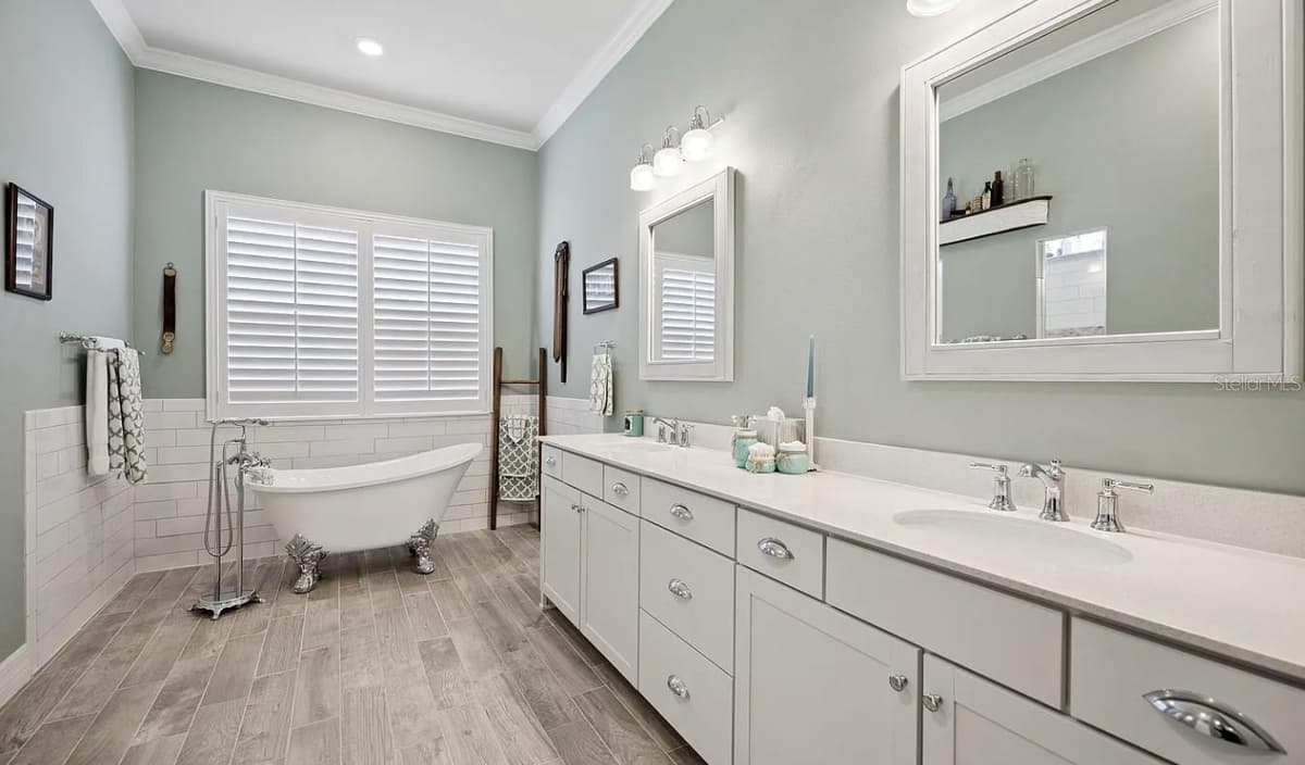 16118 BOWLINE STREET — photo 15 of 31