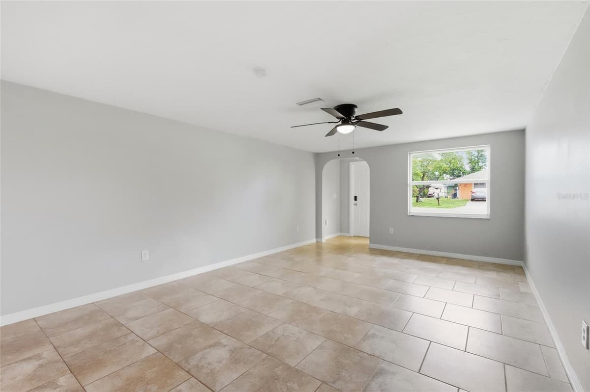 935 EVEREST ROAD — photo 20 of 55