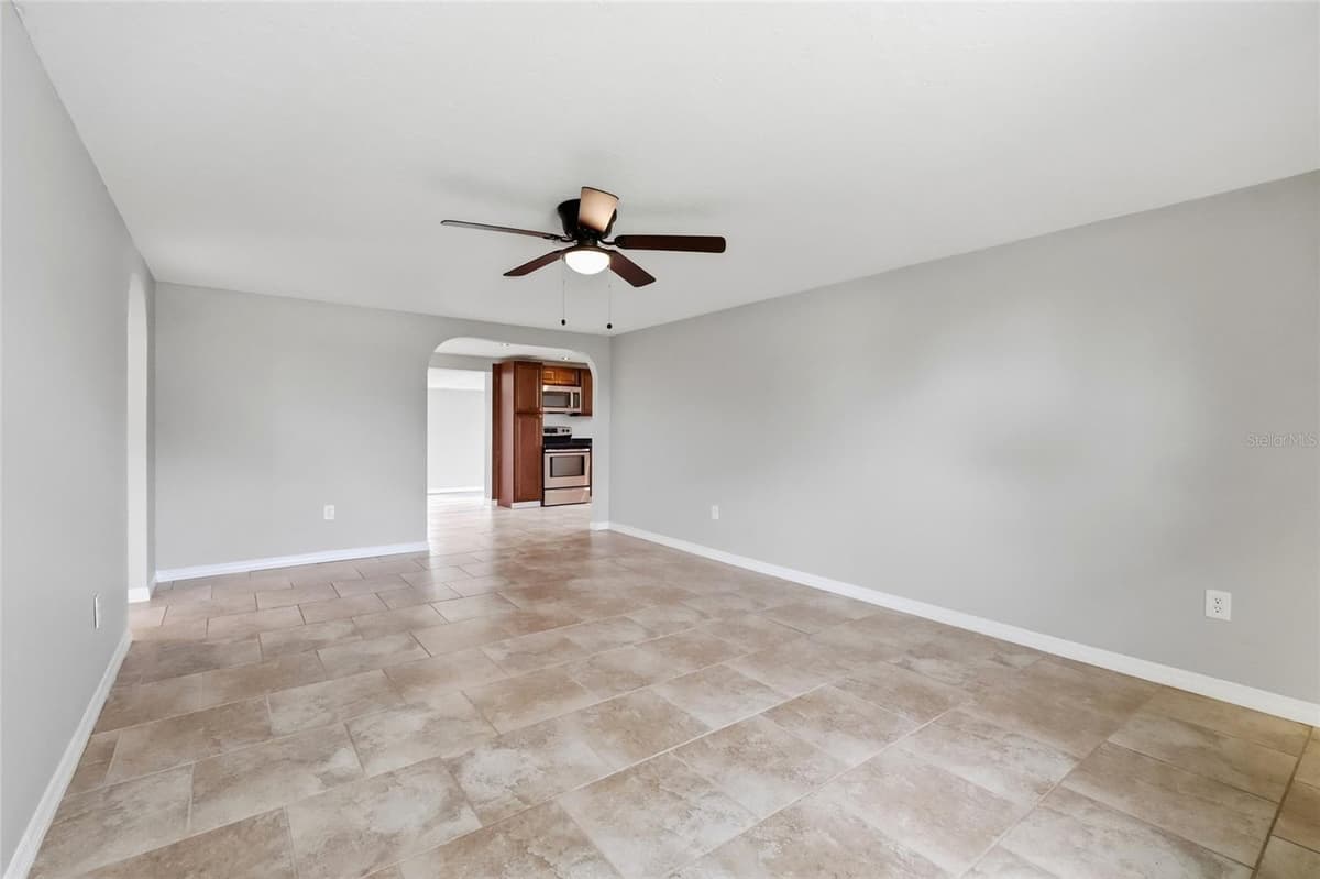 935 EVEREST ROAD — photo 17 of 55