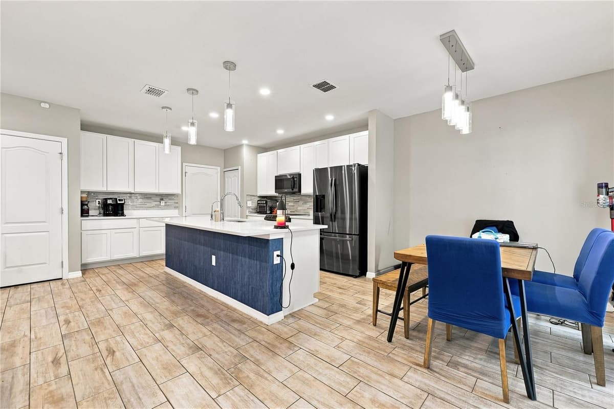 850 BOCAVISTA COURT — photo 4 of 30
