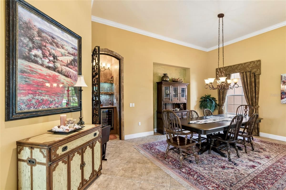 501 MONTAGE LN — photo 7 of 81