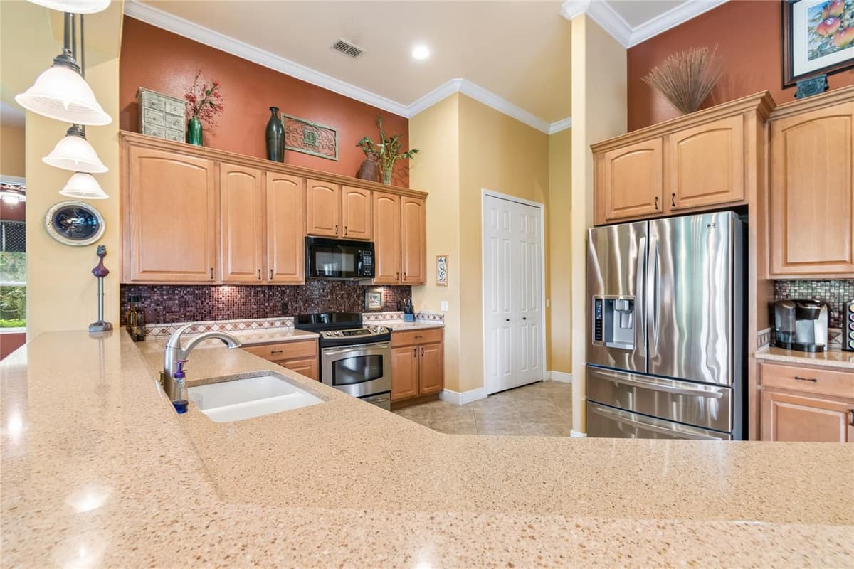 501 MONTAGE LN — photo 22 of 81