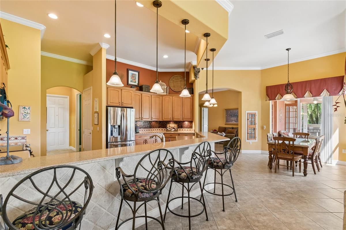 501 MONTAGE LN — photo 24 of 81