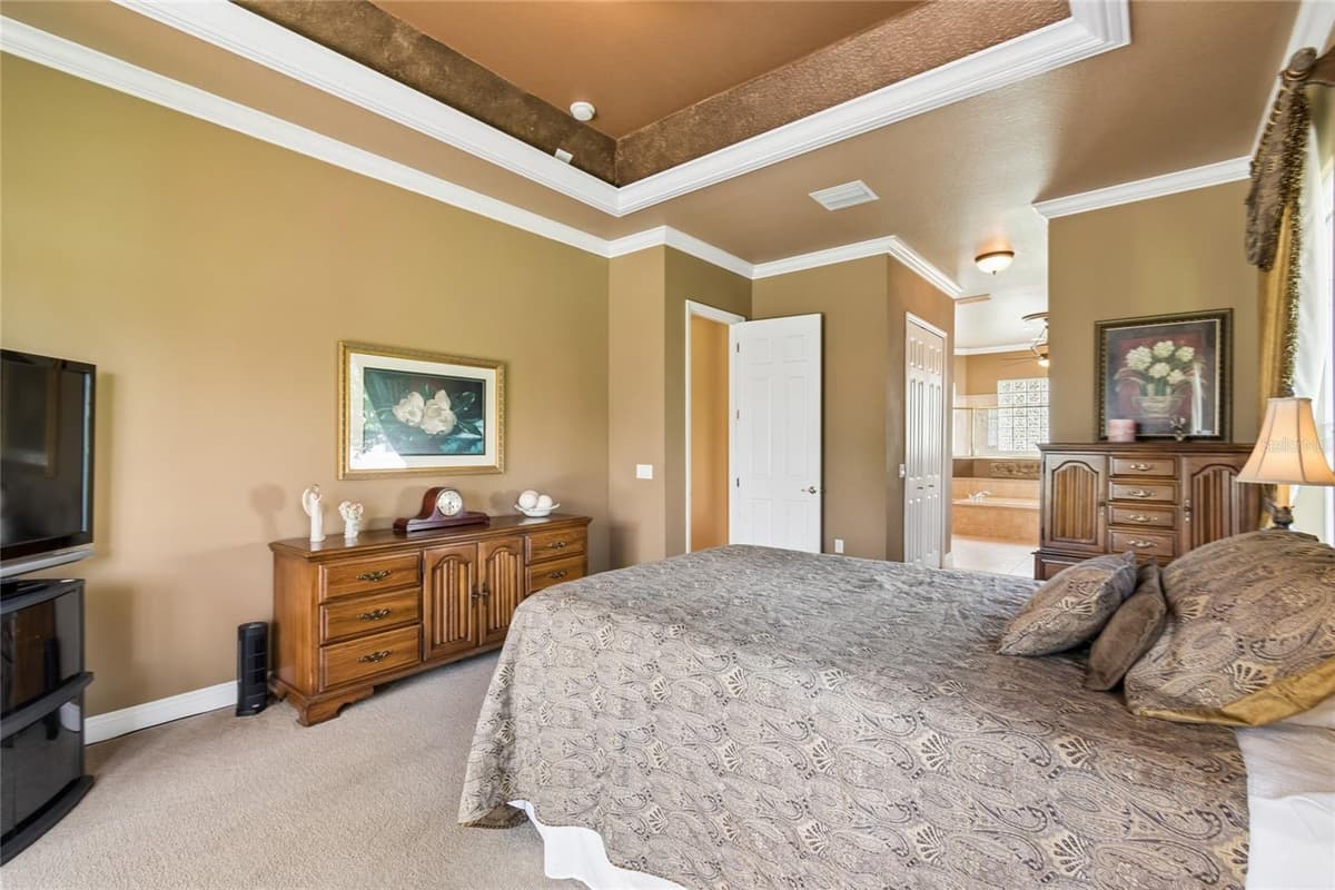 501 MONTAGE LN — photo 35 of 81