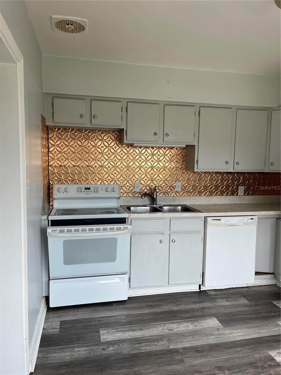 1206 CANAL STREET — photo 15 of 49