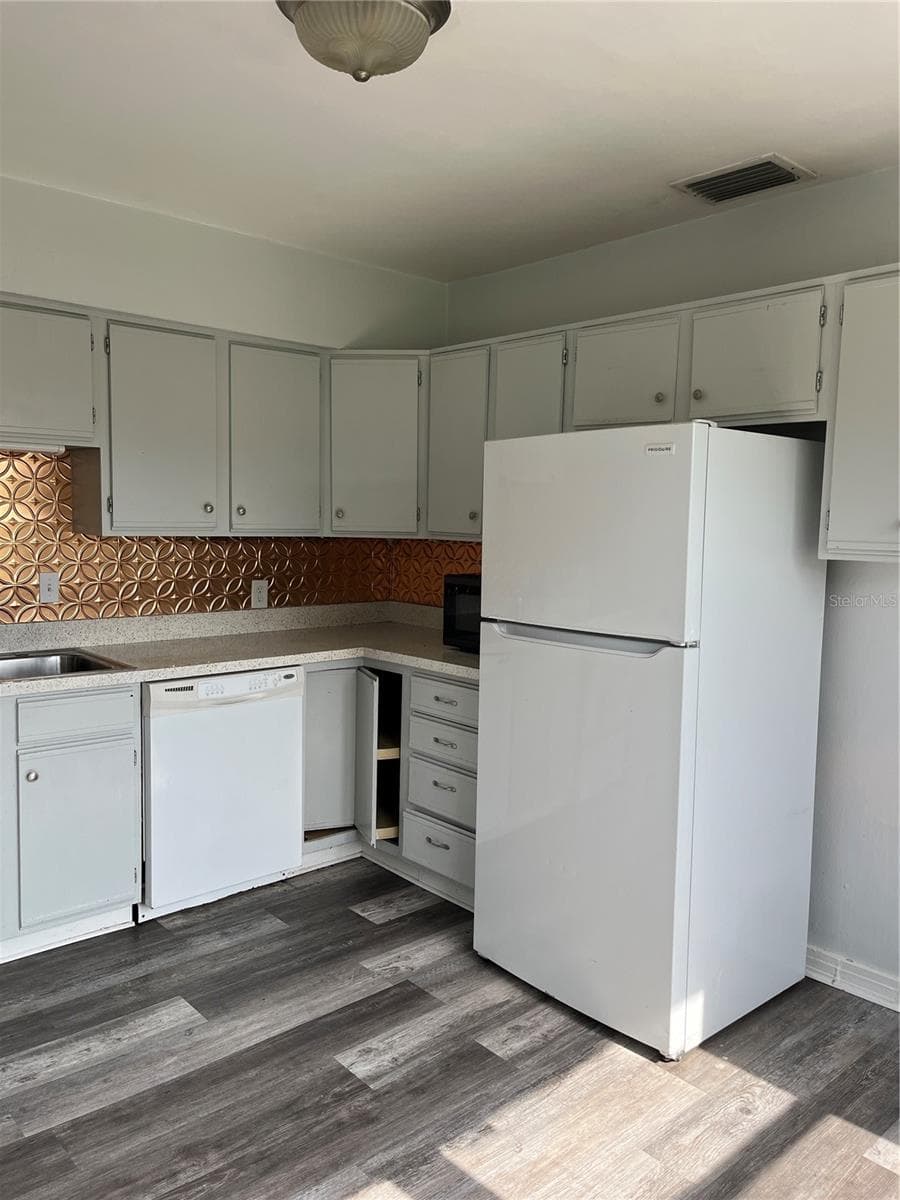 1206 CANAL STREET — photo 14 of 49