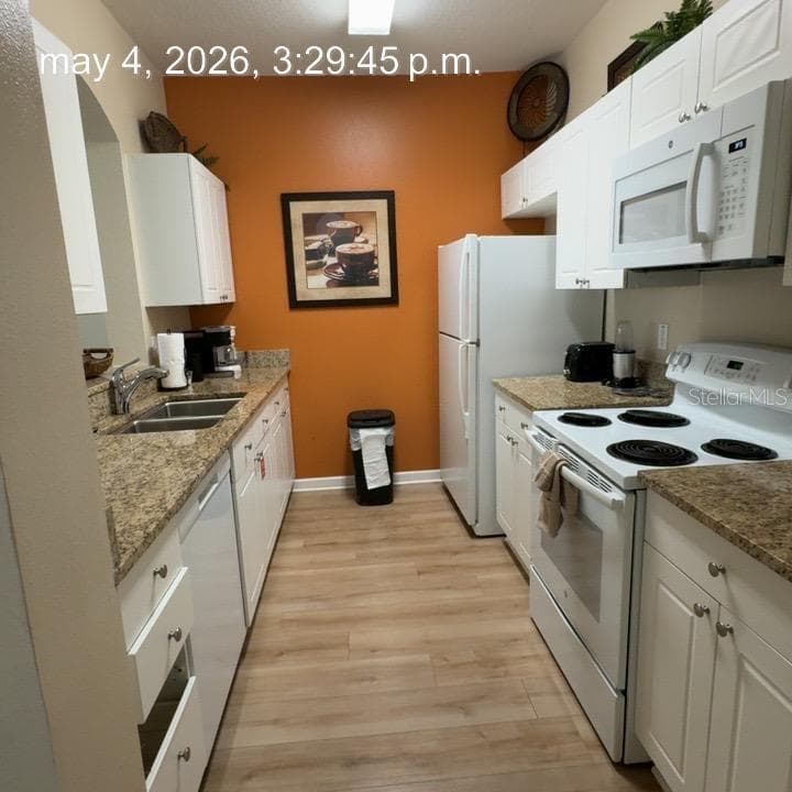 8107 COCONUT PALM WAY — photo 4 of 15