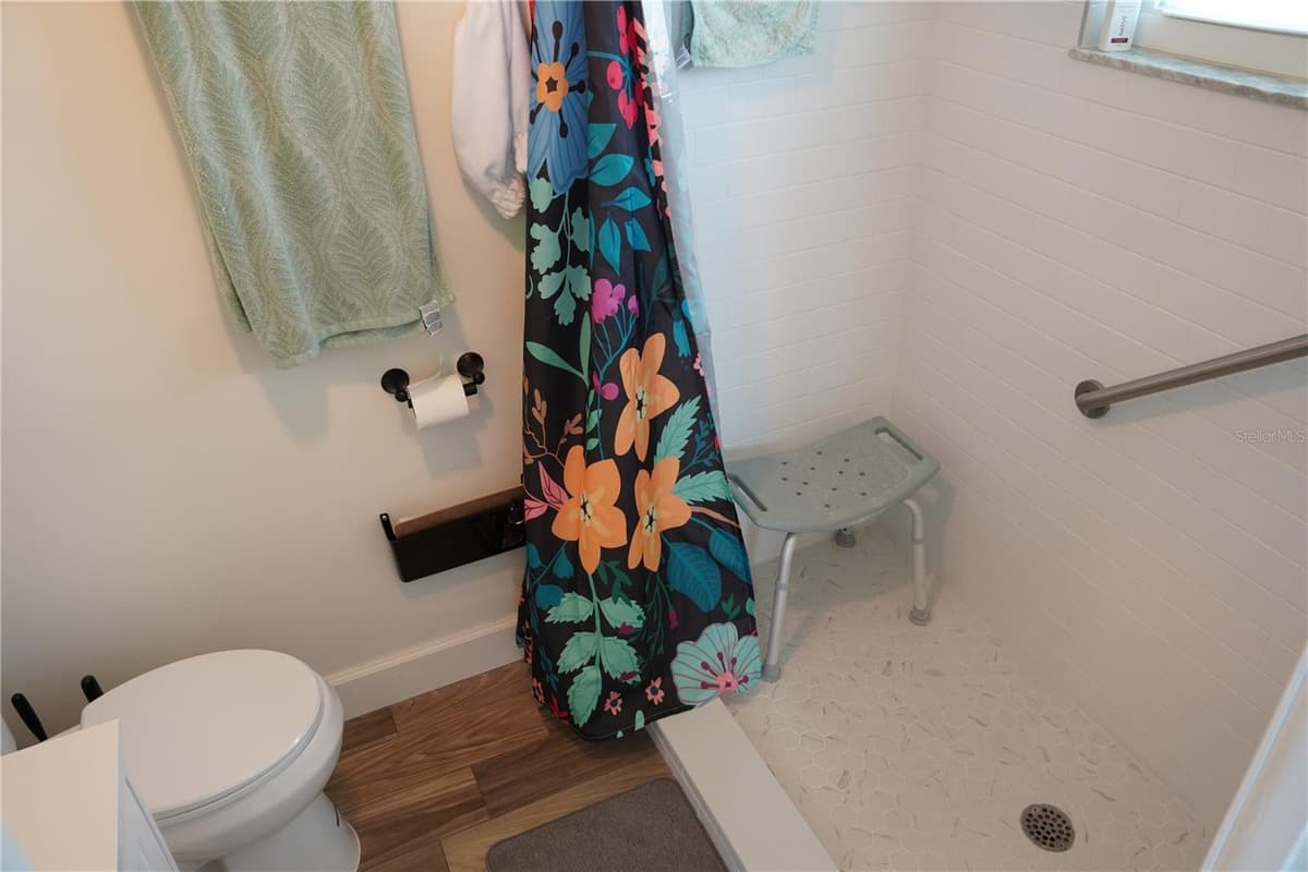 536 FLAMINGO DRIVE — photo 23 of 49