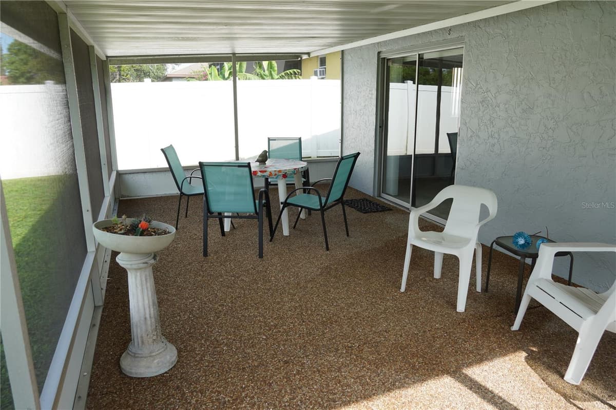 536 FLAMINGO DRIVE — photo 37 of 49