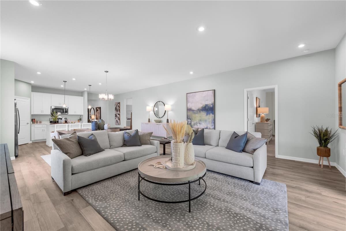 6755 WINTERBERRY DRIVE — photo 27 of 39